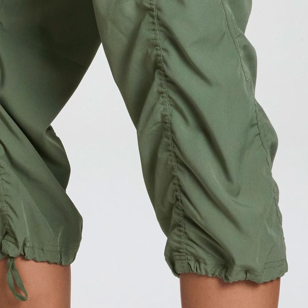 EMS Sz 4 Womens Green Hiking Mountain Pants Pull On Elastic Waist Pockets‎